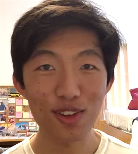 Cary Huang .